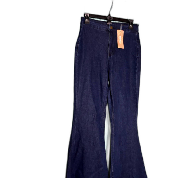 Shein NWT SHEIN SXY High Waist Raw Hem Flare Leg Jeans 28 - Picture 5 of 8